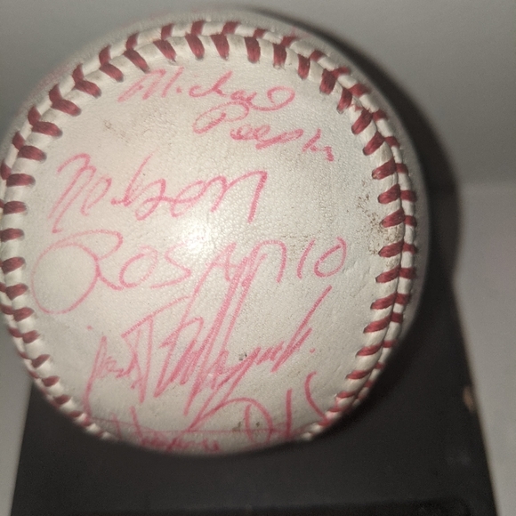 Toronto Blue Jays game ball 1994 - Picture 1 of 3